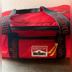 Marlboro Vintage 1992 Adventure Team Lizard Rock Insulated Cooler Duffle Bag